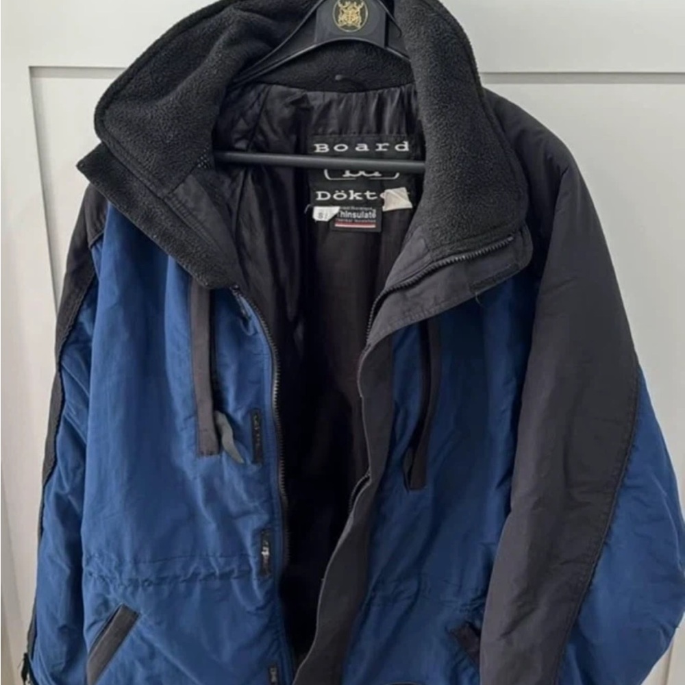 Men's Blue and Black Jacket
